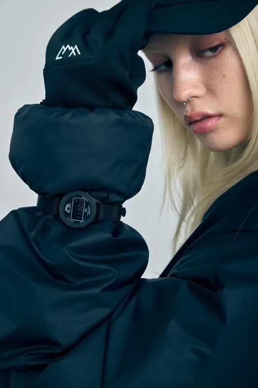 COMFY(コムフィ)~CMF WATCH FIDLOCK~