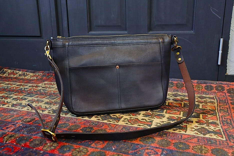 VASCO(ヴァスコ)～LEATHER TELEPHONE SHOULDER BAG～