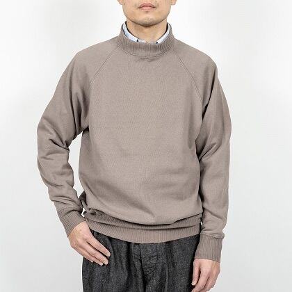WORKERS(ワーカーズ)～Raglan Sweater, Taupe～