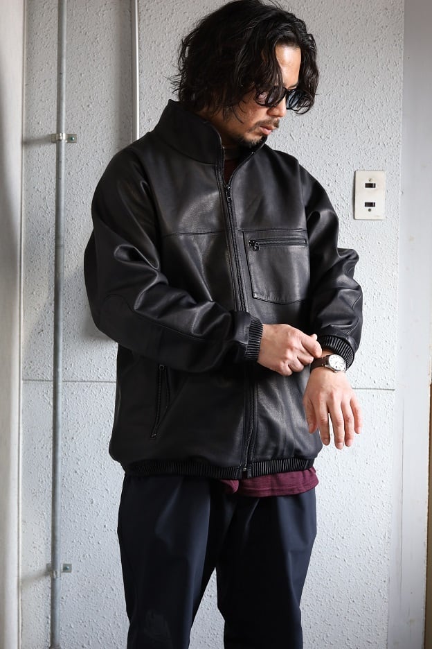 MOSSIR(モシール)～LASSIC～ 遠赤外線放出レザー