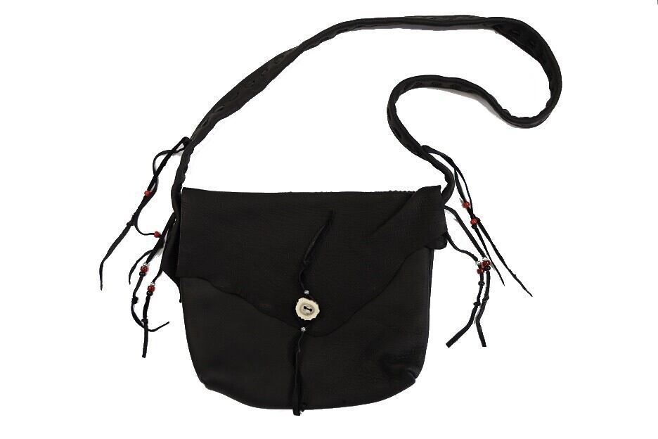 NASNGWAM(ナスングワム)～DEERSKIN MESSENGER BAG～