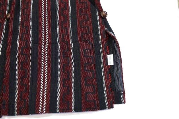 Nasngwam(ナスングワム)～PUEBLO VEST RED～