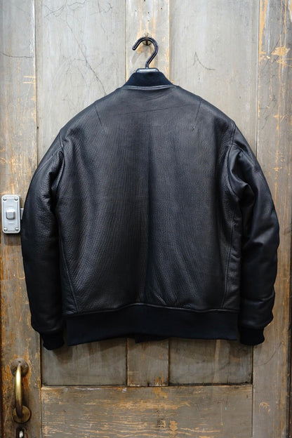 L.E.A Black