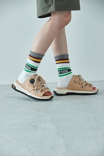 COMFY(コムフィ)～GRAVEL SANDAL BE～