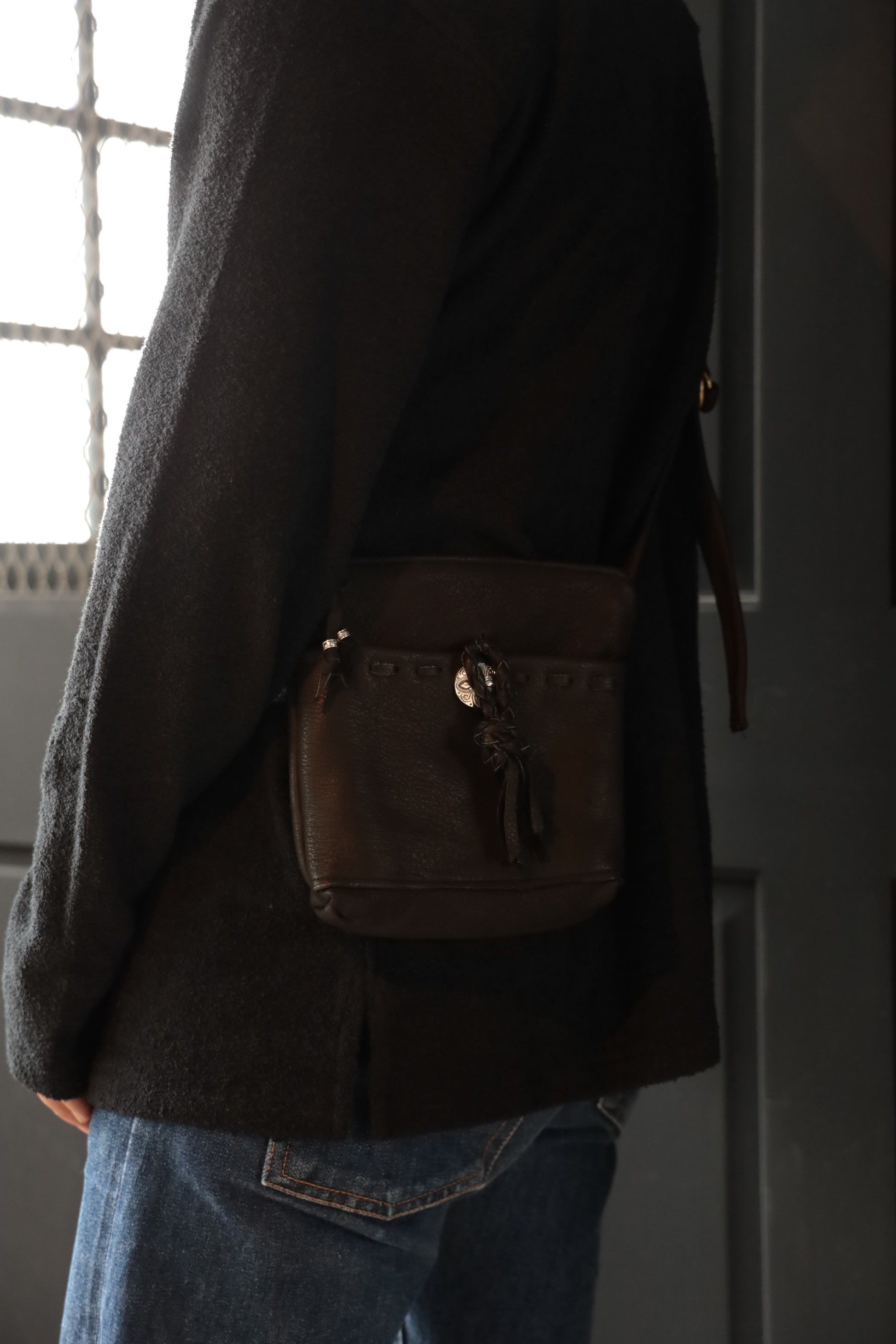 NASNGWAM(ナスングワム)～SQUARE FASTENER SACOCHE～