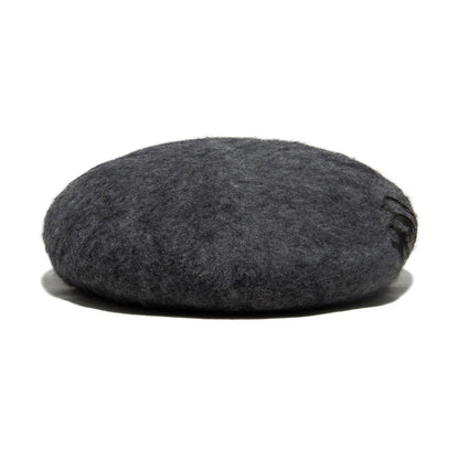 THE H.W.DOG & Co. (ドッグアンドコー) ～LEATHER WAPPEN FLUFFY BERET - Gray～