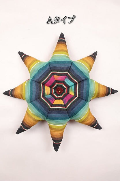 Nasngwam(ナスングワム)～STAR FISH CUSHION Black～