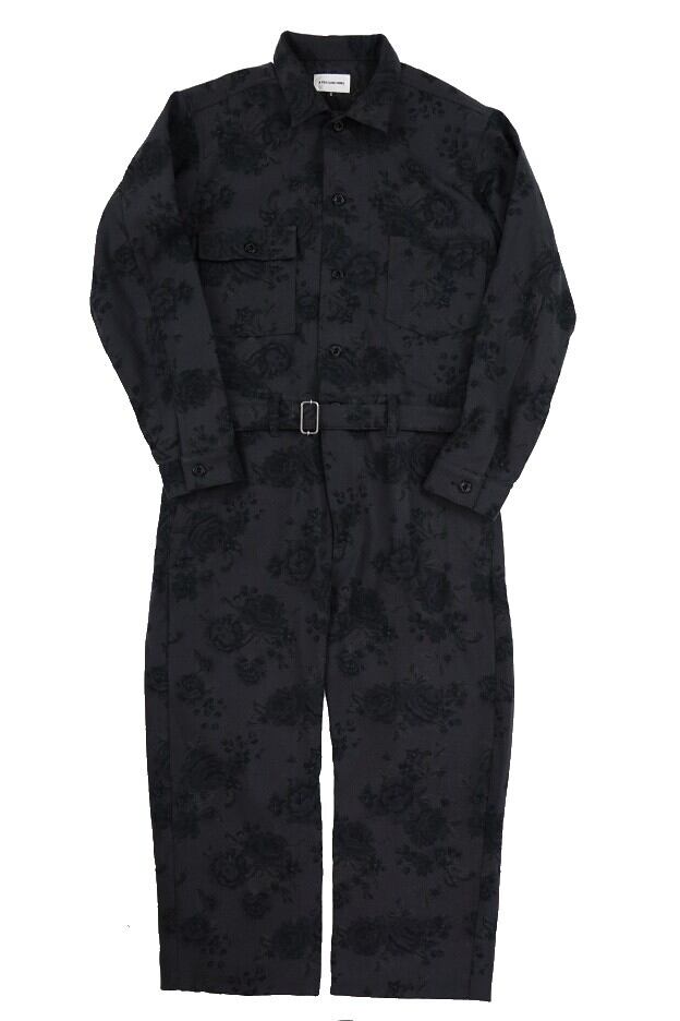 A puzzling home(パズリングホーム)～FLOWER JACQUARD JUMPSUIT～