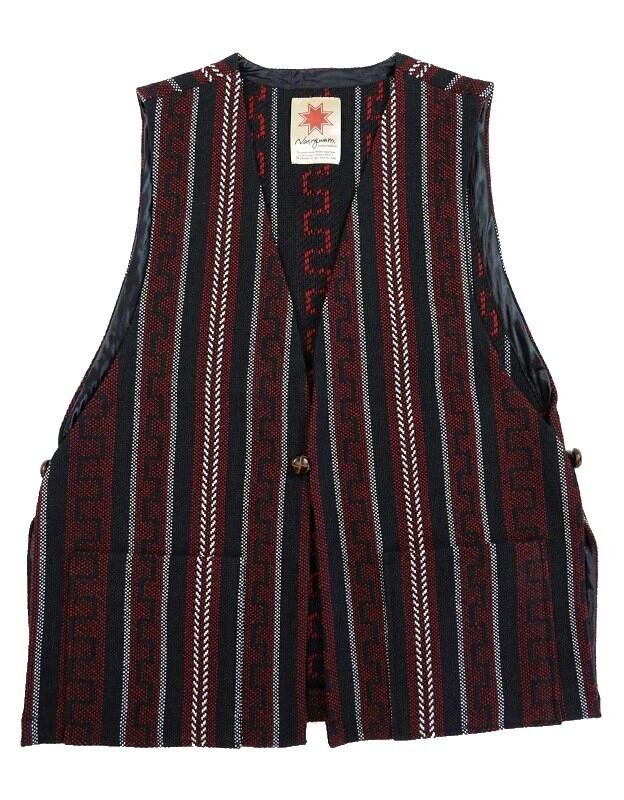 Nasngwam(ナスングワム)～PUEBLO VEST RED～