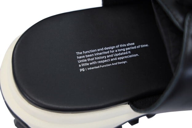 COMFY(コムフィ)～GRAVEL SANDAL BK～