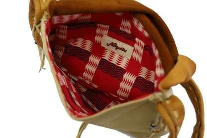 NASNGWAM(ナスングワム)～DEERSKIN MESSENGER BAG～