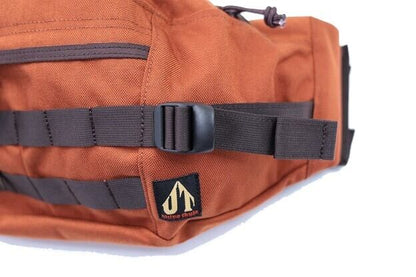 FREEWHEELERS(フリーホイーラーズ)～HALF DOME FUNNY PACK ORANGE～