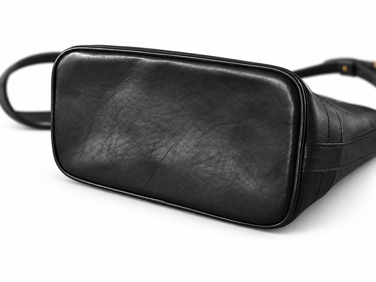 【VASCO】LEATHER WANDER PURSE BAG　