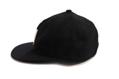 "U PATCH LOGO"CREST VENT CAP BLACK