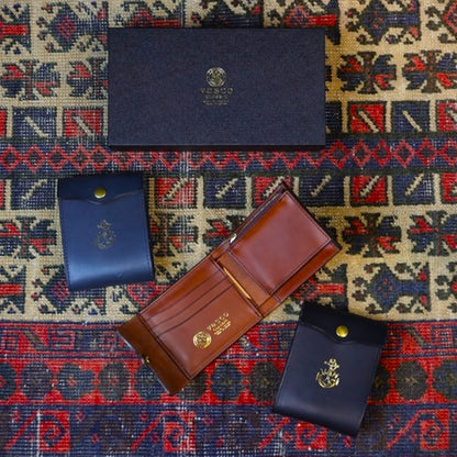 VASCO(ヴァスコ)～LEATHER NAVAL MIDDLE WALLET～