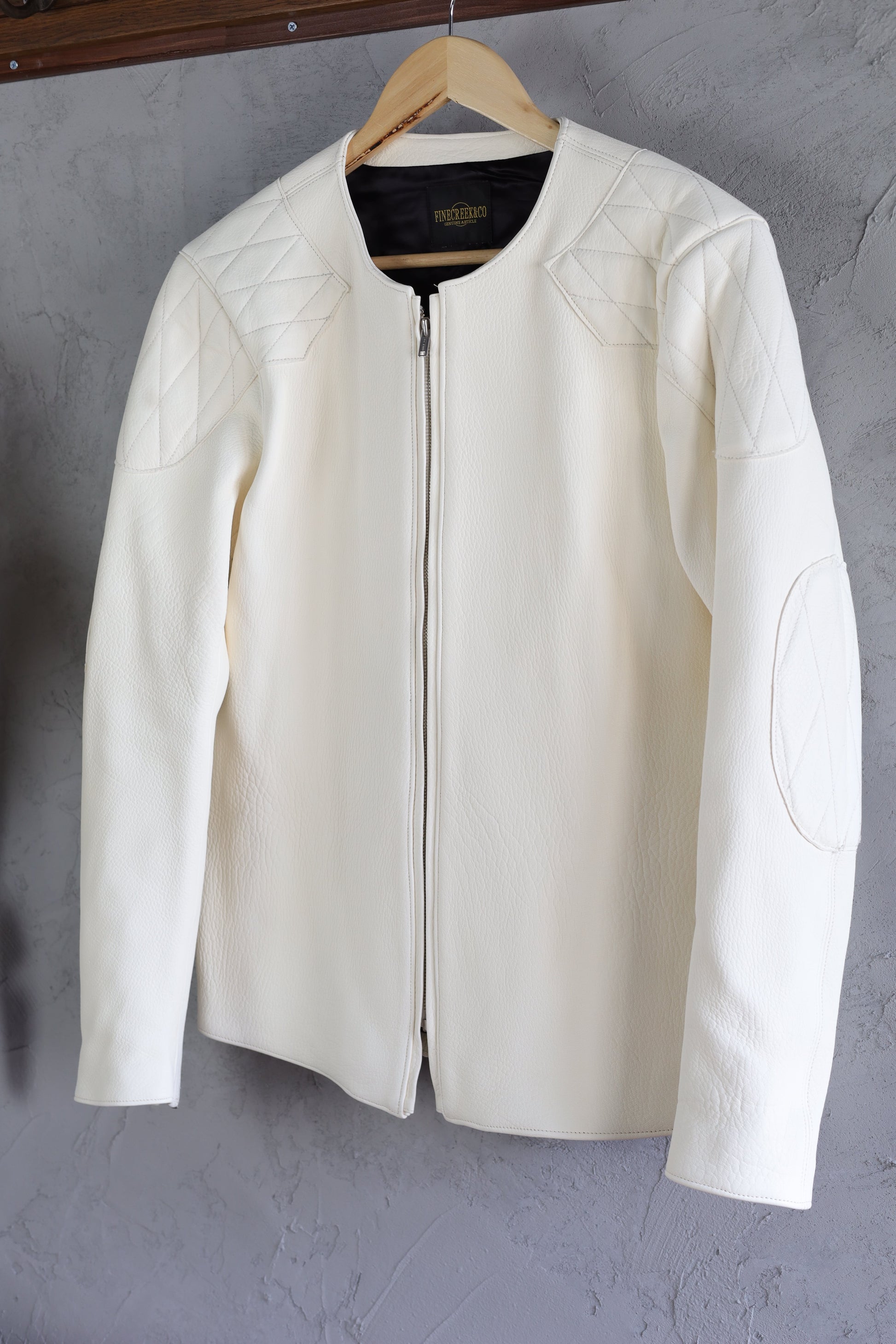FINE CREEK & CO(ファインクリークアンドコー)～BAD Deer White～