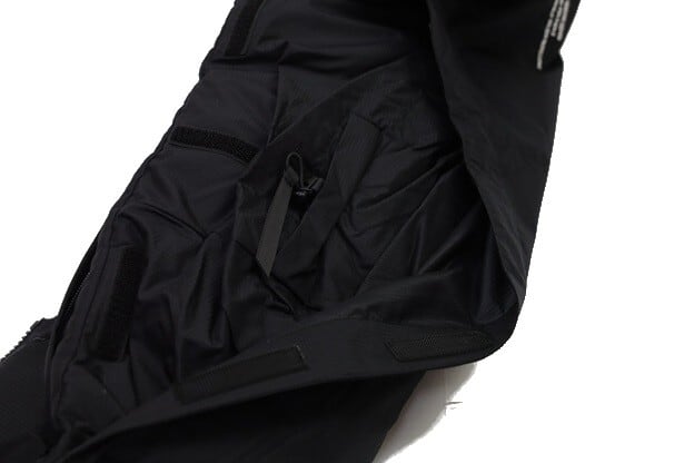 COMFY(コムフィ)～ATTACHABLE HOODIE DOWN～