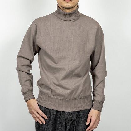WORKERS(ワーカーズ)～RAF Sweater, Taupe～