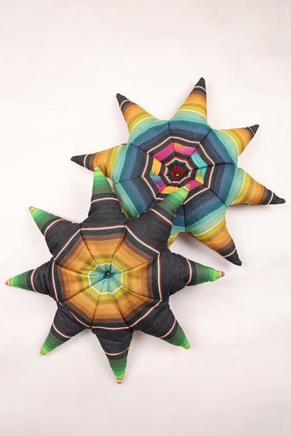 Nasngwam(ナスングワム)～STAR FISH CUSHION Black～