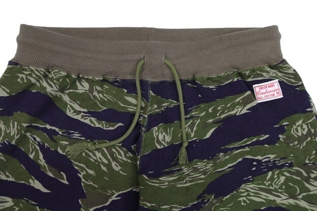 CUSHMAN(クッシュマン)～MINI PILE TIGER STRIPE SWEAT SHORTS～