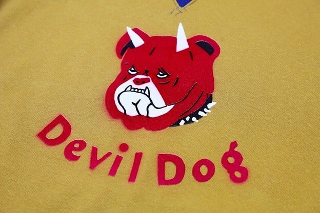 FREEWHEELERS(フリーホイーラーズ)～"Devil Dog" DOUBLE V SWEAT SHIRT GOLD～