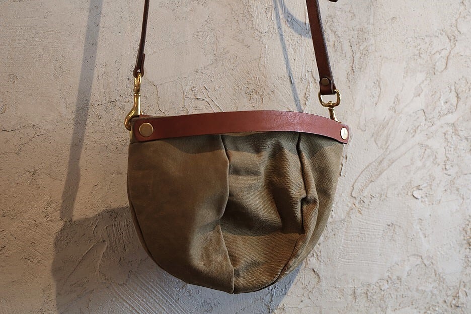 VASCO(ヴァスコ)～CAS BAG OLIVE～