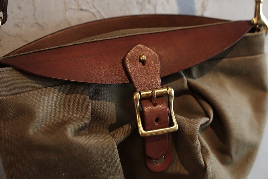 VASCO(ヴァスコ)～CAS BAG OLIVE～