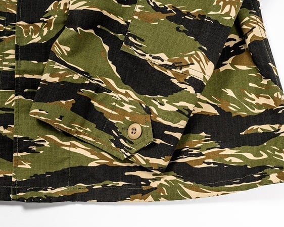 WORKERS(ワーカーズ)～Field Shirt, Tiger Camo Ripstop～