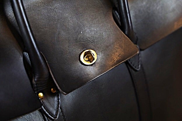 VASCO(ヴァスコ)～LEATHER SADDLE TOTE BAG BLACK～